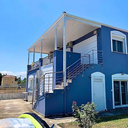 Blue House Villa Karianí Екстериор снимка