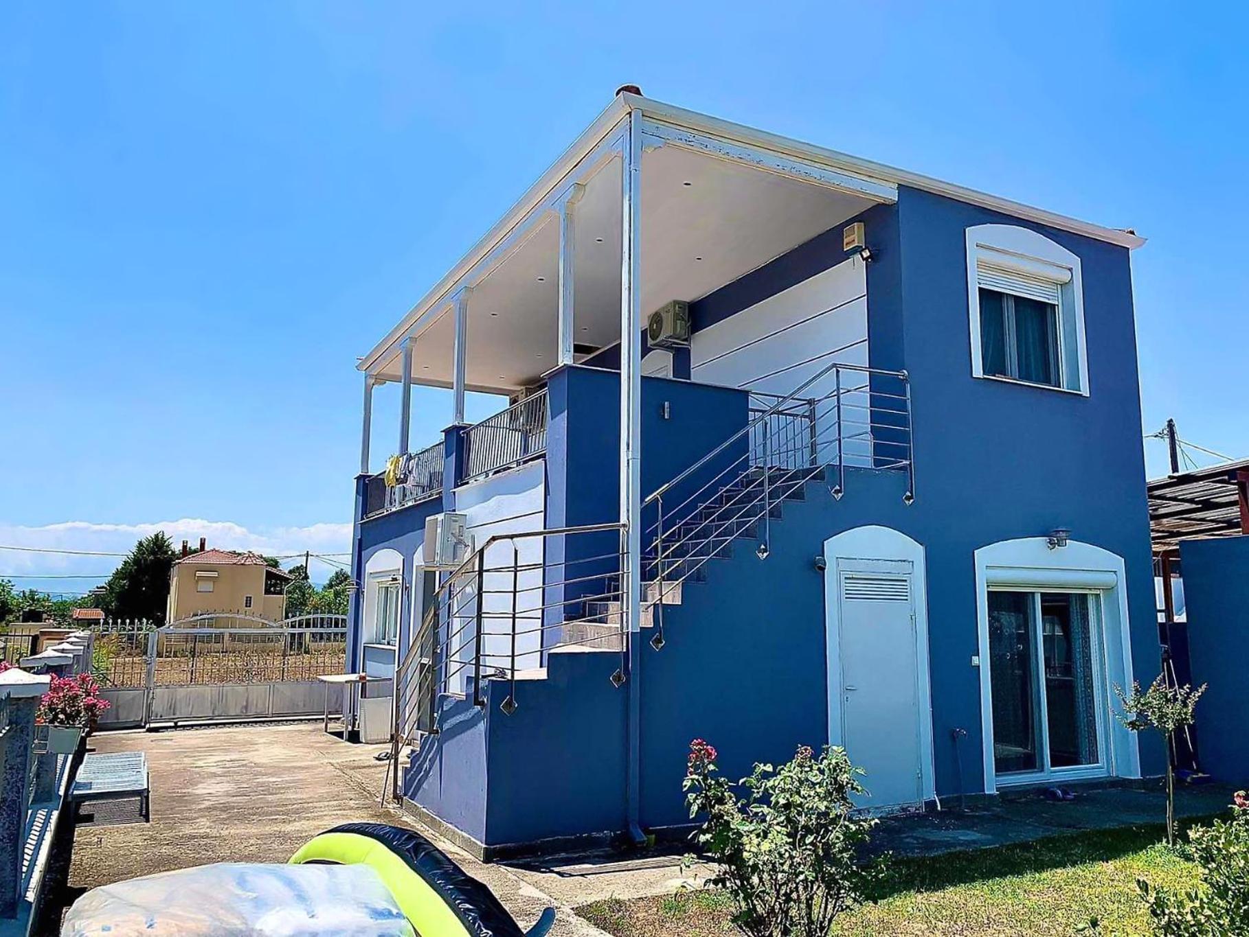 Blue House Villa Karianí Екстериор снимка