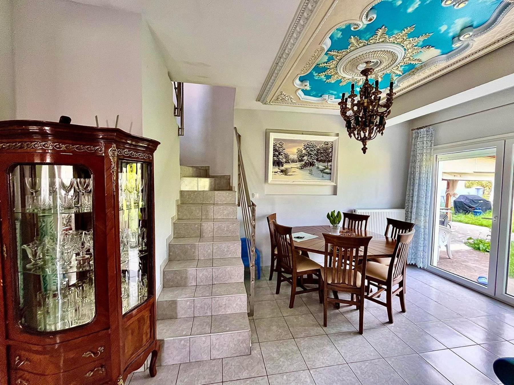 Blue House Villa Karianí Екстериор снимка