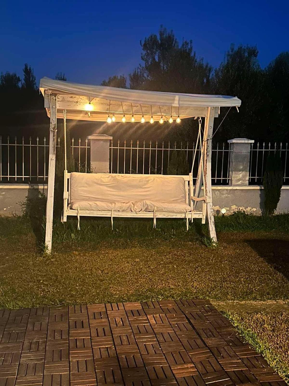 Blue House Villa Karianí Екстериор снимка